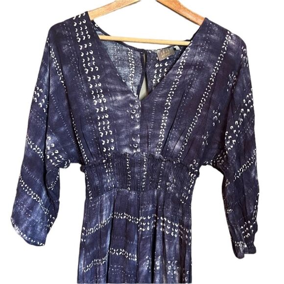 ‎Dual nature purple patterned romper. Size small - Picture 2 of 11